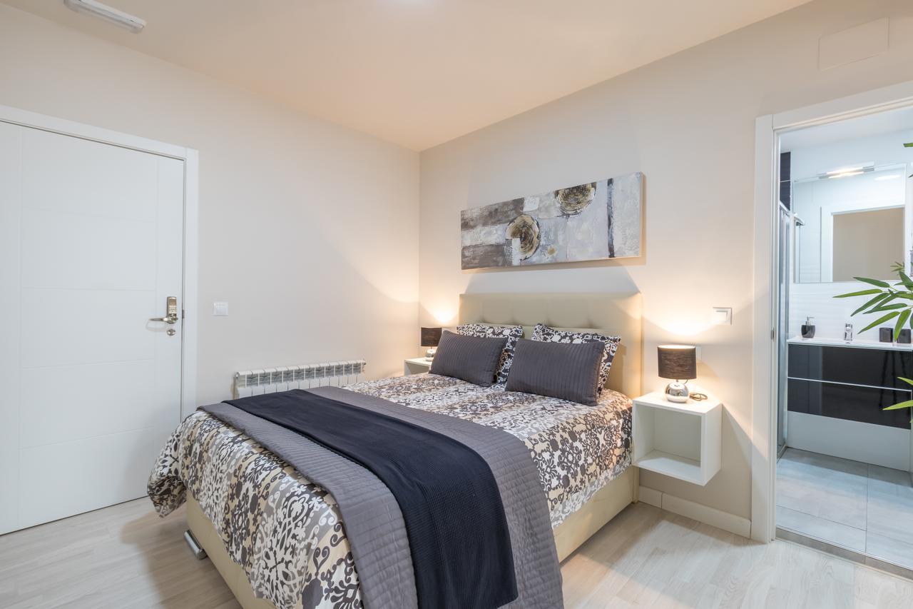 Apartamentos Centro Recogidas, Granada Ngoại thất bức ảnh